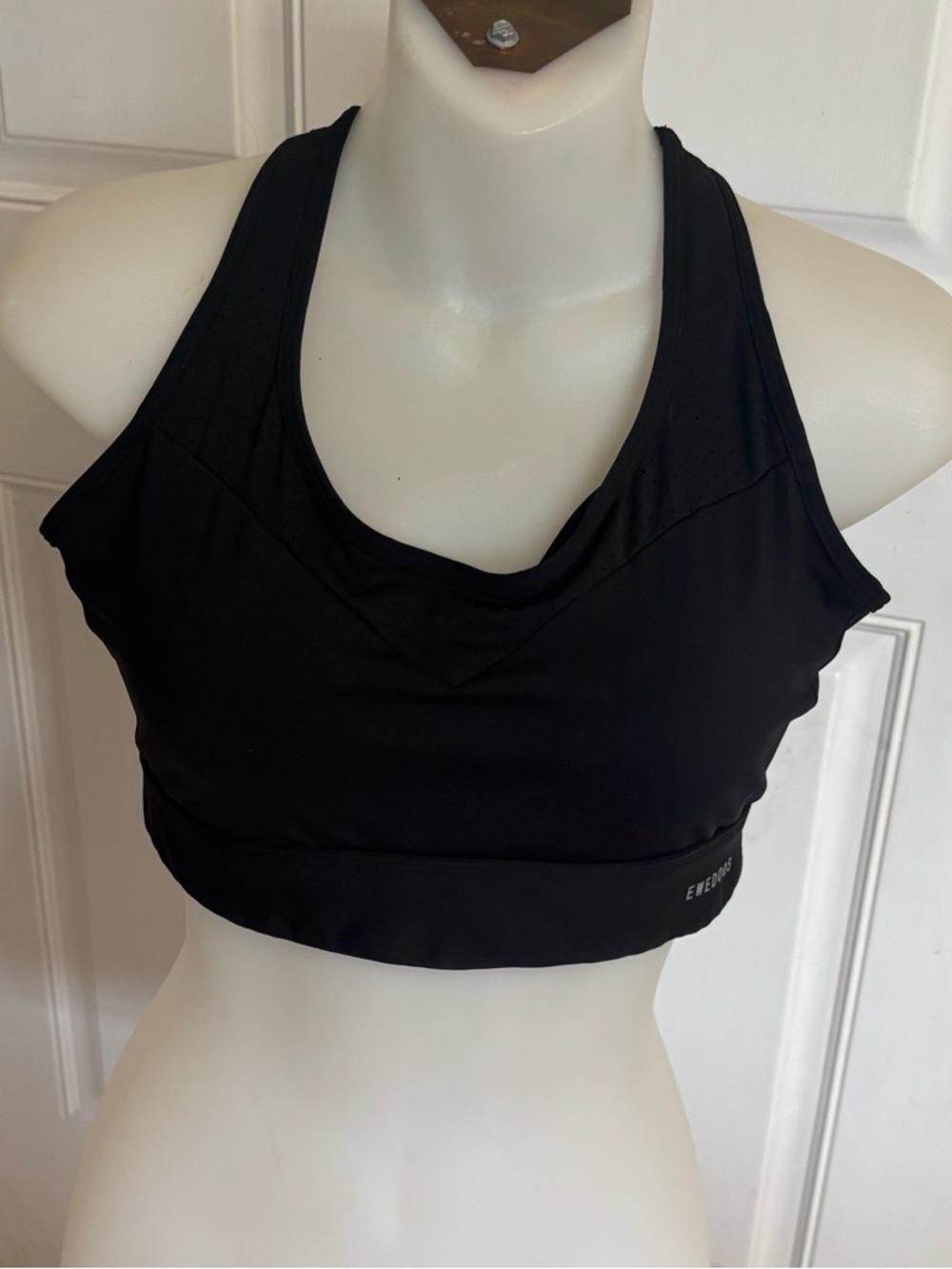 Large EWEDOOS Solid black High Impact Push Up Racerback Sports Bra.  In EUC!